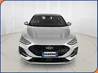 Usata Ford Focus ST-Line 155 CV (114 kW) 2025 Argento Utilitaria