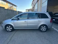 Usata Opel Zafira 140 CV (102 kW) 2010 Argento Monovolume