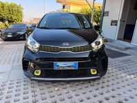 Usata Kia Picanto X-Line 65 CV (47 kW) 2020 Nero Utilitaria