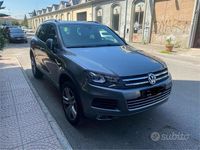 Usata VW Touareg 245 CV (180 kW) 2012 Grigio SUV