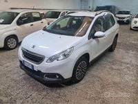 Usata Peugeot 2008 Active 68 CV (50 kW) 2015 Bianco SUV