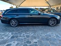 Usado Mercedes E300 Premium 194 CV (142 kW) 2022 Negro Familiar