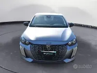 Usata Peugeot 208 Allure 101 CV (74 kW) 2025 Grigio Utilitaria
