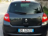 Usata Renault Clio LE 85 CV (62 kW) 2007 Grigio Utilitaria