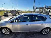 Usata Opel Astra Cosmo 140 CV (102 kW) 2014 Berlina