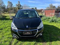 Usata Peugeot 208 Allure 68 CV (50 kW) 2015 Nero Utilitaria