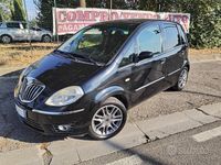 Usata Lancia Musa 95 CV (69 kW) 2008 Nero Monovolume