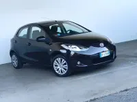 Begagnad Mazda 2 86 HK (63 kW) 2008 Lila Halvkombi