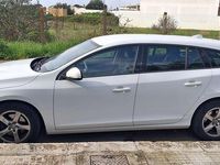 Usata Volvo V60 114 CV (83 kW) 2014 Bianco Station wagon