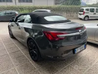 Usata Opel Cascada Cosmo 165 CV (121 kW) 2013 Grigio Cabrio