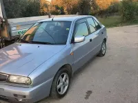 Usata Lancia Delta 103 CV (75 kW) 1999 Grigio Utilitaria