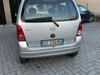 Usata Opel Agila 75 CV (55 kW) 2003 Grigio Utilitaria