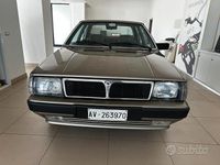 Usata Lancia Prisma 78 CV (57 kW) 1986 Oro Berlina