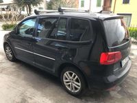 Usata VW Touran Highline 140 CV (102 kW) 2011 Nero Monovolume