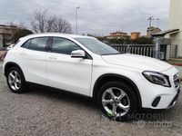 Käytetty Mercedes GLA180 AMG 109 HP (80 kW) 2018 Valkoinen Katumaasturi