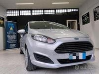 Usata Ford Fiesta 80 CV (58 kW) 2013 Grigio Utilitaria