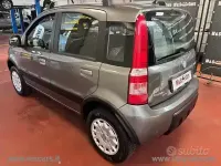 Usata Fiat Panda 4x4 Climbing 69 CV (50 kW) 2011 Grigio Utilitaria