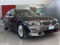 Usata BMW 320 Luxury Line 190 CV (139 kW) 2020 Grigio Station wagon