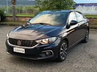 Usata Fiat Tipo Lounge 120 CV (88 kW) 2016 Blu Berlina
