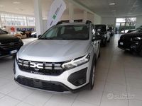 Usata Dacia Sandero Expression 91 CV (66 kW) 2024 Grigio Berlina