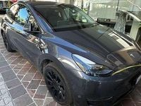Usata Tesla Model Y Long Range AWD 152 kW (208 CV) 2023 Grigio SUV