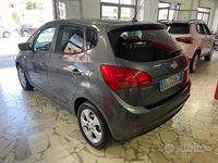 Usata Kia Venga EX 90 CV (66 kW) 2012 Grigio Utilitaria