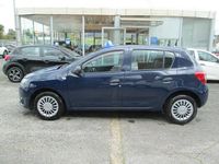 Usata Dacia Sandero Lauréate 75 CV (55 kW) 2015 Blu metallizzato Utilitaria