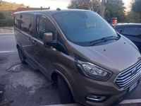 Usata Ford Tourneo Titanium 131 CV (96 kW) 2021 Grigio Monovolume
