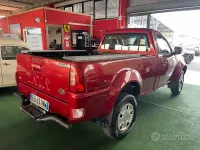 Usata Tata Xenon 150 CV (110 kW) 2012 Rosso Pick-up