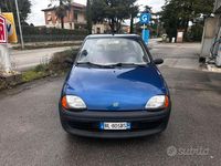 Usata Fiat 600 39 CV (28 kW) 2000 Blu Berlina