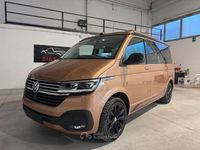 Usata VW California Beach 204 CV (150 kW) 2021 Marrone Furgone