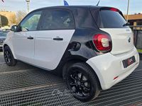 Usata Smart ForFour 71 CV (52 kW) 2015 Bianco Utilitaria