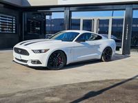 Usata Ford Mustang Fastback 305 CV (224 kW) 2016 Bianco pastello Utilitaria
