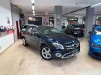 Usata Mercedes GLA200 Premium 136 CV (100 kW) 2018 Blu SUV