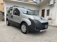 Begagnad Peugeot Bipper Outdoor 68 HK (50 kW) 2011 Grå Minibuss