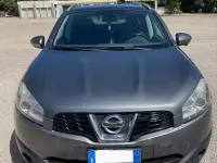 Usata Nissan Qashqai N-TEC 150 CV (110 kW) 2011 Grigio SUV