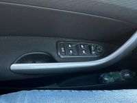 Usata Peugeot 308 110 CV (80 kW) 2009 Nero Berlina