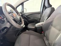 Usata Renault Kangoo 115 CV (84 kW) 2023 Bianco Monovolume