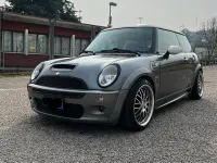 Usata Mini Cooper S 163 CV (119 kW) 2002 Grigio Utilitaria