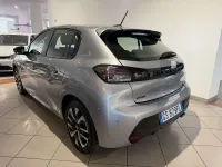 Usata Peugeot 208 Active 102 CV (75 kW) 2024 Other Utilitaria