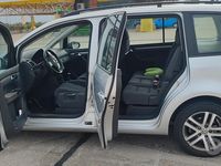 Usata VW Touran 140 CV (102 kW) 2010 Grigio Monovolume