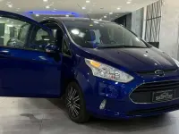 Usata Ford B-MAX Titanium 101 CV (74 kW) 2016 Blu metallizzato Monovolume