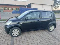 Usata Daihatsu Sirion 69 CV (50 kW) 2006 Nero Utilitaria