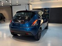 Usata Lancia Ypsilon Gold 69 CV (50 kW) 2023 Blu Utilitaria
