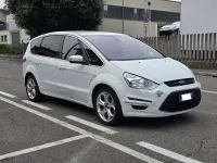 Usata Ford S-MAX Titanium 163 CV (119 kW) 2013 Monovolume