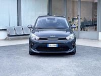 Usata Kia Rio 101 CV (74 kW) 2022 Grigio Berlina