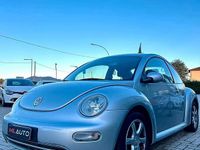 Usata VW New Beetle 101 CV (74 kW) 2004 Grigio Utilitaria
