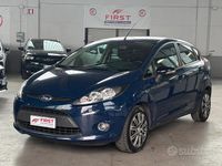 Usata Ford Fiesta Titanium 70 CV (51 kW) 2012 Blu Utilitaria