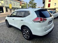 Usata Nissan X-Trail Tekna 131 CV (96 kW) 2015 Blu SUV