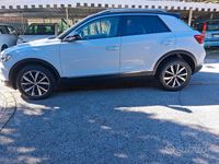 Usata VW T-Roc Style 116 CV (85 kW) 2019 Bianco SUV